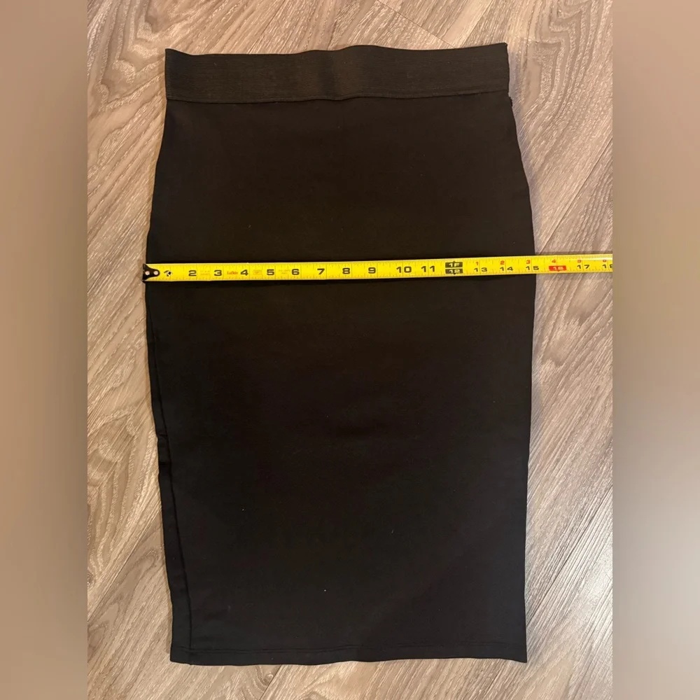 Zara black pencil skirt - Picture 4 of 6